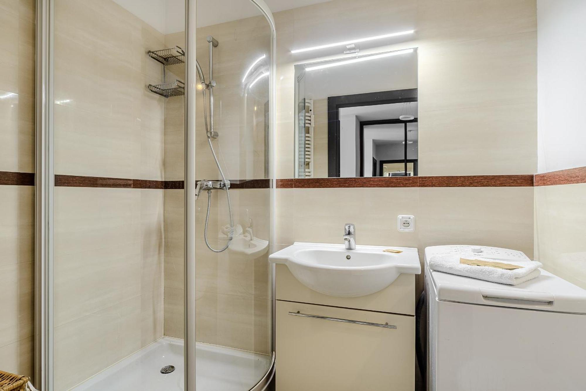 Apartament Ostrobramska - Praga Poludnie Varsovia Exterior foto